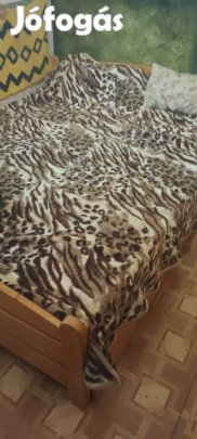 Eladó 2 személyes ágy!
