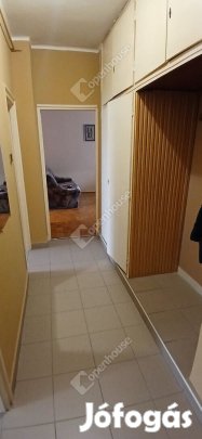 Eladó 2 szobás, erkélyes lakás  otthon vagy befektetés