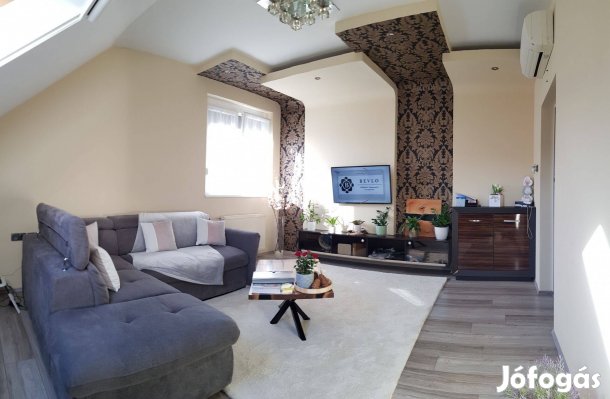 Eladó 2 szobás, erkélyes téglalakás Hajdúböszörményben !