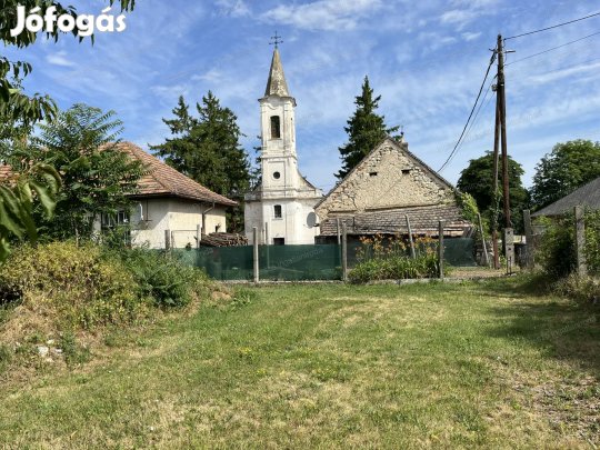 Eladó 2 szobás családi ház Szentantalfán