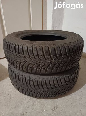Eladó 2db Kumho téligumi (175/65 R14 82T)