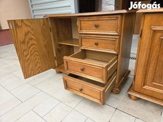 Eladó 2db Tölgy komód. Ár/ 1db Bútor szép állapotú