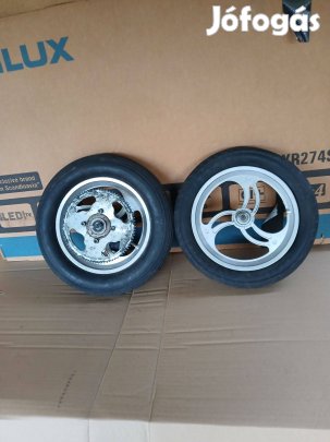 Eladó 2db tömlős kerék