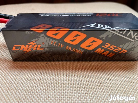 Eladó 2db új 3S 11,1 Volt 8000 mAh 120C kemény tokos Rc Lipo akku