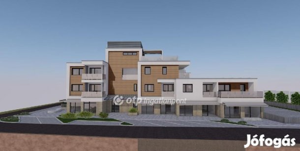 Eladó 30 nm-es lakás Fonyód