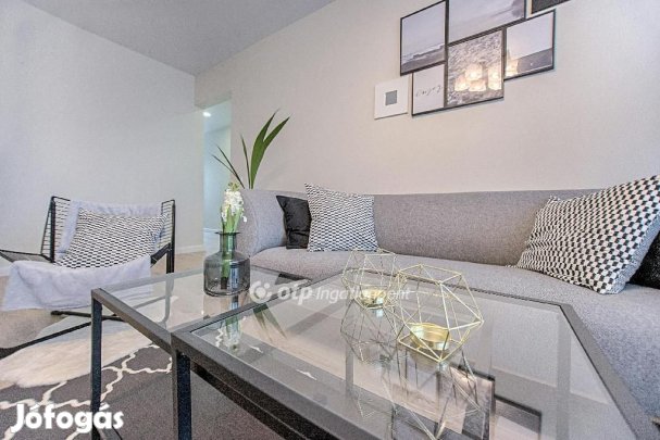 Eladó 30 nm-es lakás Levél