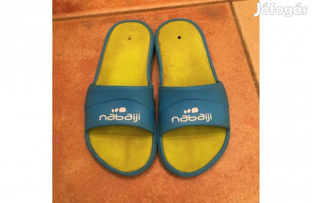 Eladó 31-es Decathlonos papucs