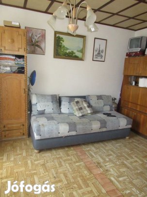 Eladó 32 nm-es Kertes ház Debrecen