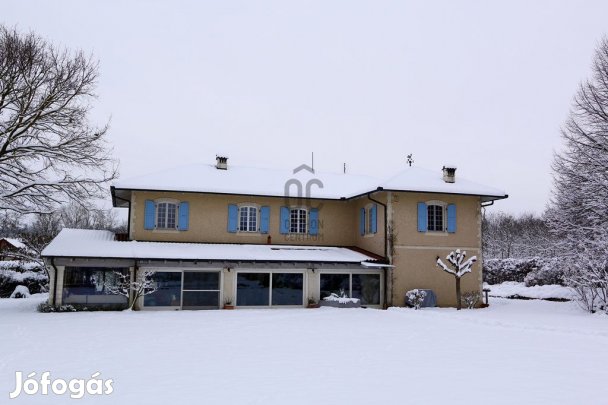 Eladó 333 nm-es ház Isaszeg