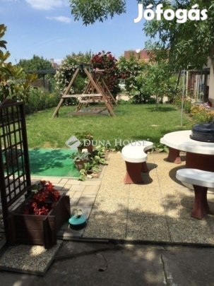 Eladó 341 nm-es ház Szeged