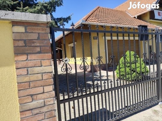 Eladó 343 nm-es ház Alsónémedi