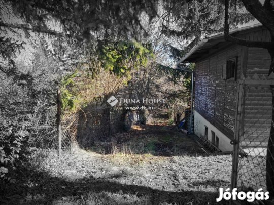 Eladó 35 nm-es ház Balatonkenese
