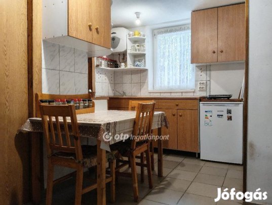Eladó 35 nm-es ház Gyula