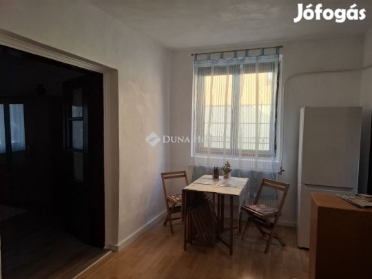 Eladó 35 nm-es ház Szeged