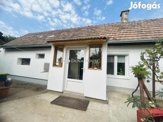 Eladó 35 nm-es ház Üllő