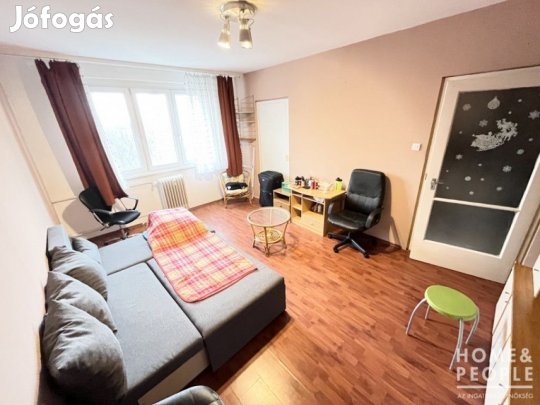 Eladó 35nm lakás Szeged-Tarjánban!