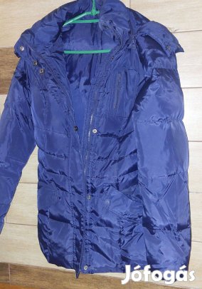 Eladó 36-os női téli kabát jó állapotban