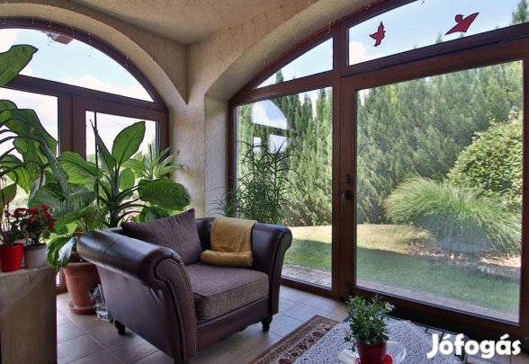 Eladó 379 nm-es Felújított Családi ház Székesfehérvár