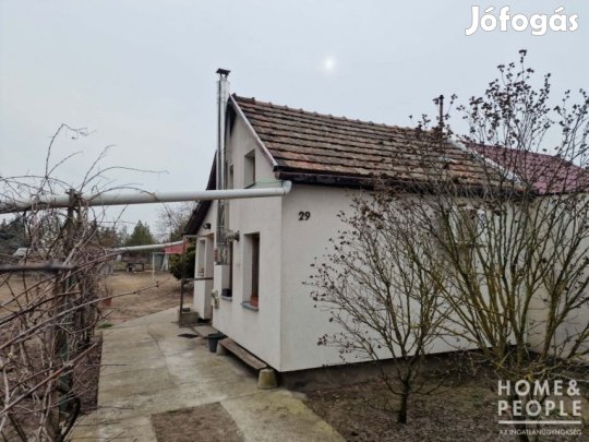 Eladó 39 nm-es Családi ház Szeged Subasa
