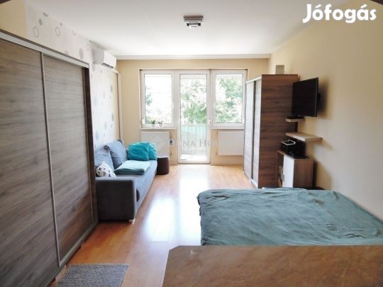 Eladó 39 nm-es lakás Debrecen
