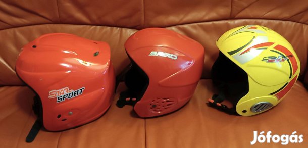 Eladó 3 db gyerek sísisak