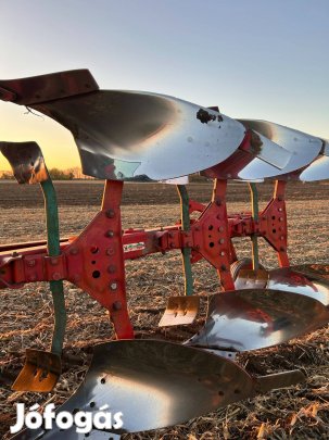 Eladó 3 fejes váltvaforgatós eke