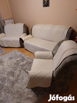 Eladó 3 részes ülőgarnitúra, kihúzható kanapéágy