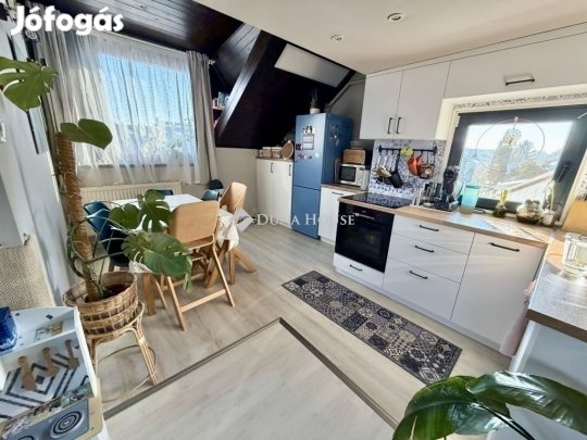 Eladó 3 szobás, napfényes lakás,  kocsi beállással, Budapest 14. ker.