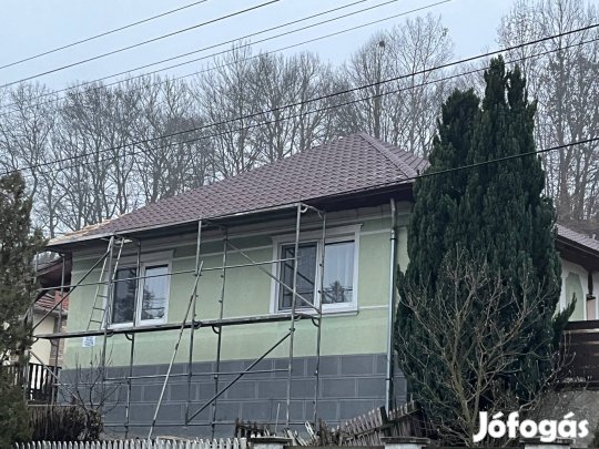 Eladó 3 szobás családi ház