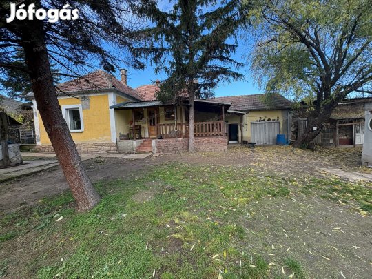 Eladó 3 szobás családi ház Mindszentkállán!