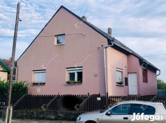 Eladó 3 szobás felújított családi ház Murakeresztúron!
