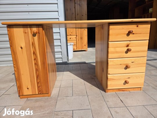 Eladó 3db Egyforma Claudia 4 fiókos , polcos fenyő íróasztal