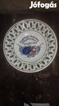 Eladó 3db konyhai dísztányér