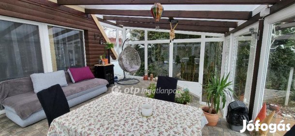 Eladó 40 nm-es ház Győr