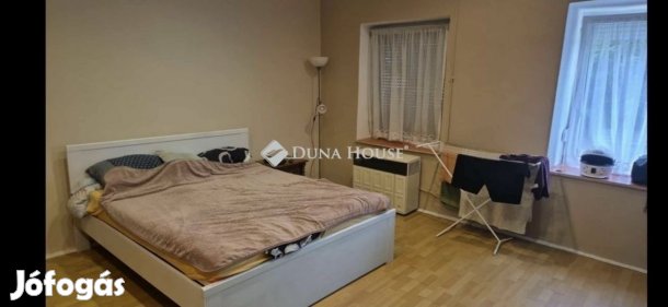 Eladó 40 nm-es ház Szeged