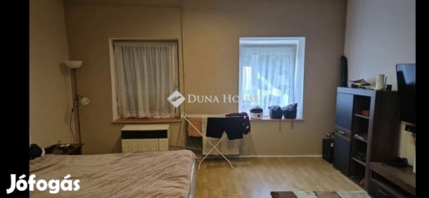 Eladó 40 nm-es ház Szeged