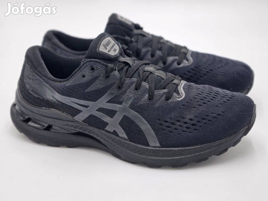Eladó 43.5-ös Asics Gel Kayano 28 cipő