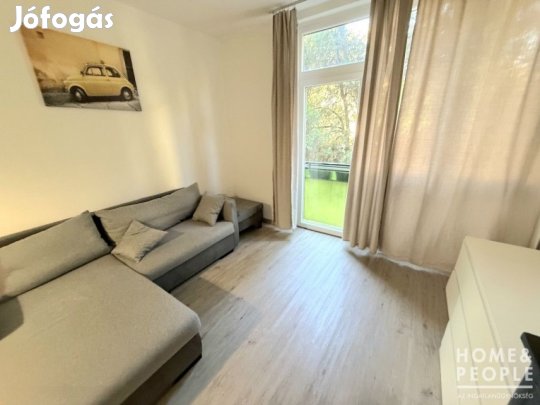 Eladó 44 nm-es Felújított tégla lakás Szeged Szeged Belváros