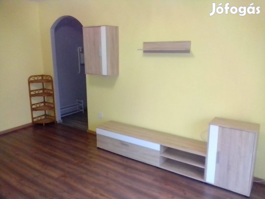 Eladó 46nm lakás Salgótarján szerpentin ut 42 3/2