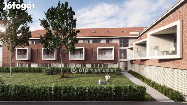 Eladó 47 nm-es lakás Pécs