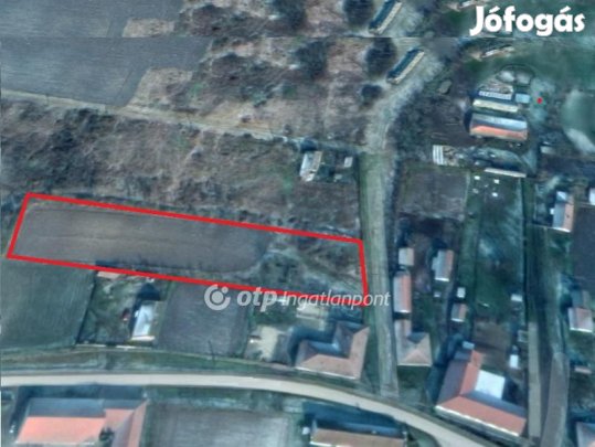 Eladó 4843 nm-es telek Kismarja