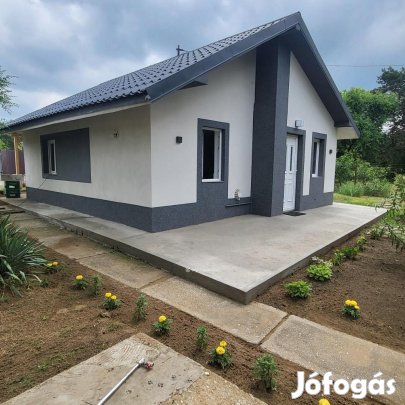 Eladó 49 nm-es ház Debrecen