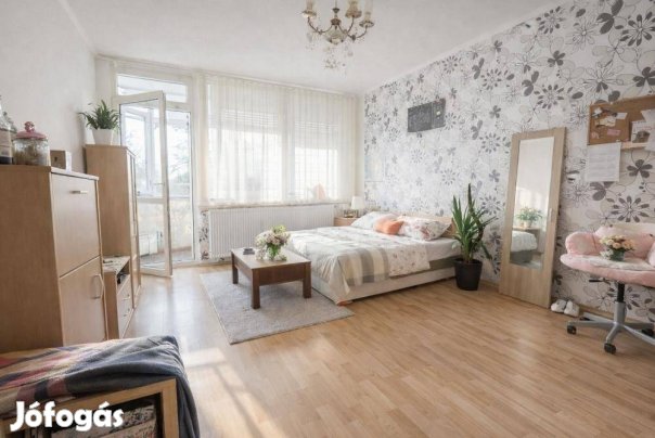 Eladó 49 nm-es lakás Budapest 16. ker. #5183845