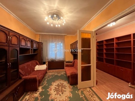 Eladó 49 nm-es lakás Kecskemét