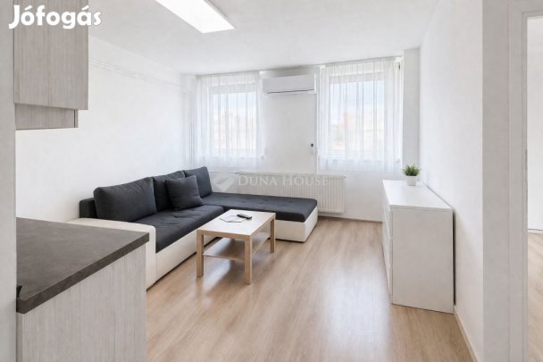 Eladó 49 nm-es lakás Szeged