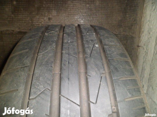 Eladó 4 darab original Audi Alufelni nyári gumikkal 225 50 17