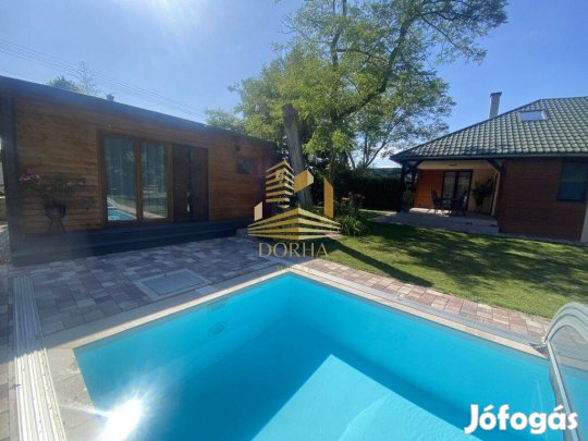 Eladó 4 évszakos mobilház (0002)