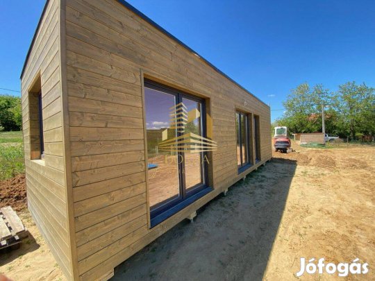 Eladó 4 évszakos mobilház (0034)