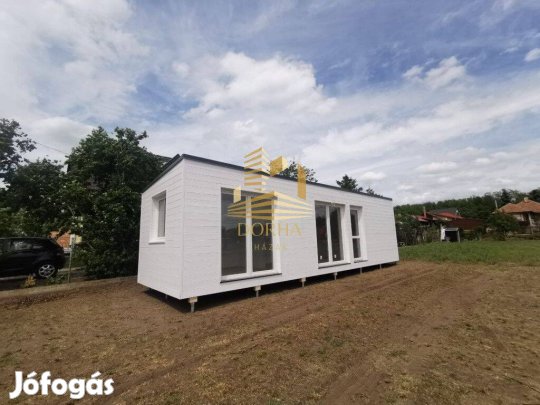 Eladó 4 évszakos mobilház (0047)