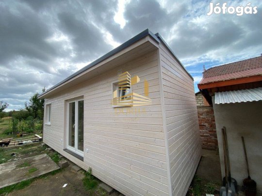 Eladó 4 évszakos mobilház (0070)
